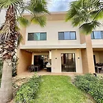 Family Home W Bbq, 7 Min From Disney, Accessible